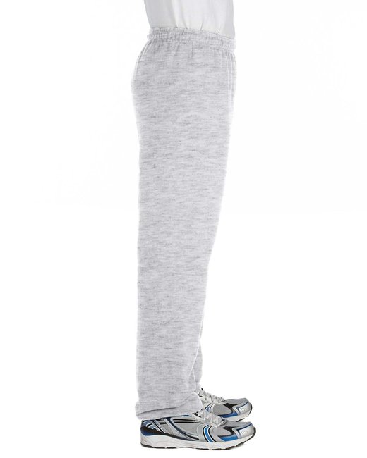G182 Gildan Adult Heavy Blend™ Sweatpant