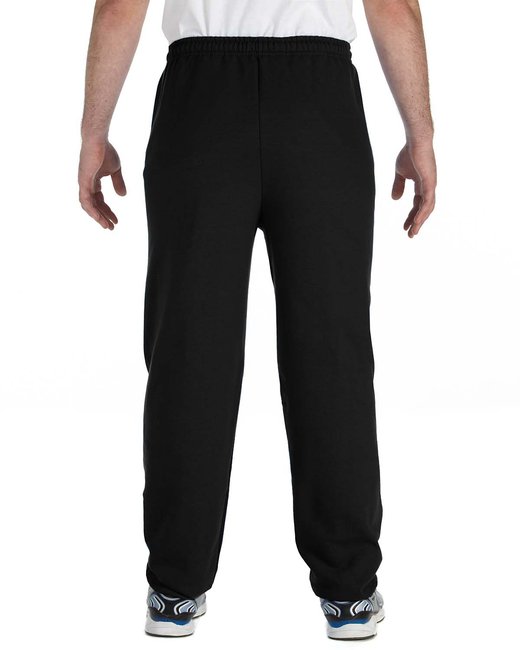 G182 Gildan Adult Heavy Blend™ Sweatpant